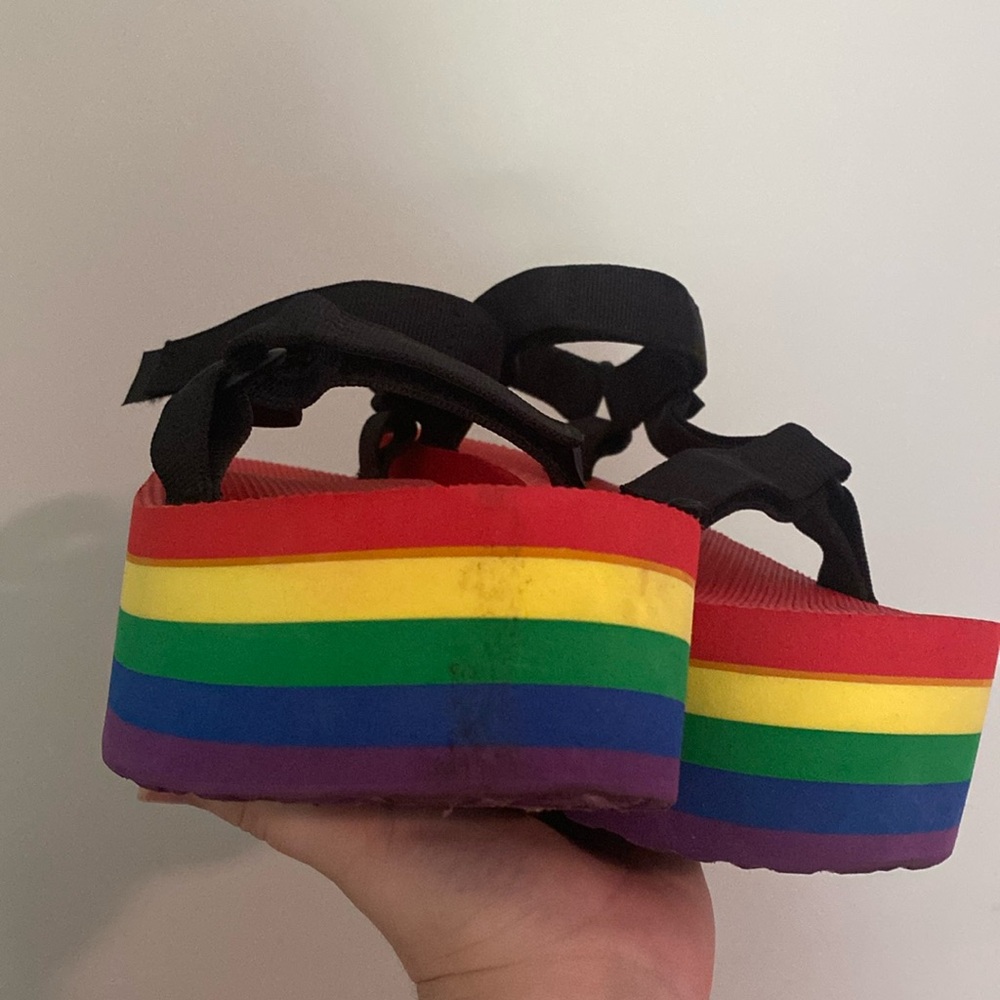 Rainbow platform Tevas 🌈 - Picture 5 of 7